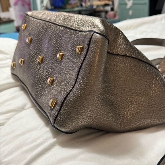 Valentino Bronze Leather Tote Bag with Spacious Interioa - Picture 15 of 15